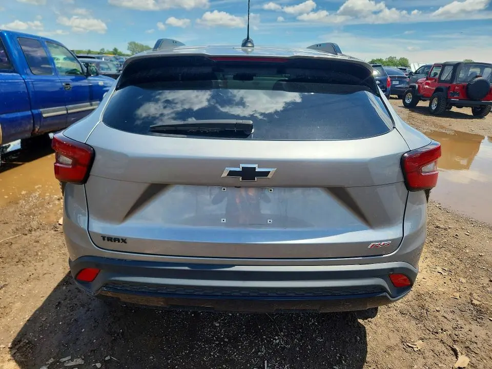 2025 CHEVROLET TRAX 2RS  