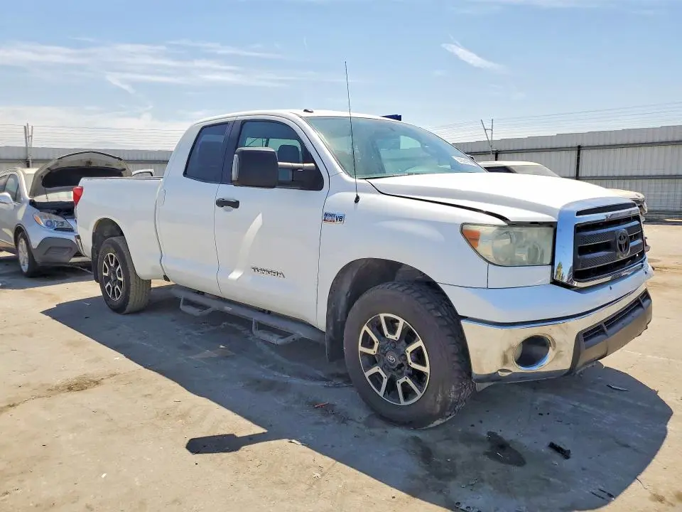 2012 TOYOTA TUNDRA DOUBLE CAB SR5  