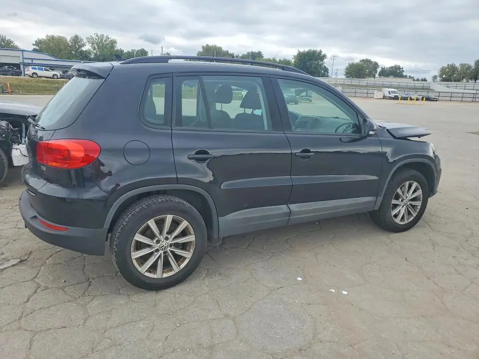 2017 VOLKSWAGEN TIGUAN S  