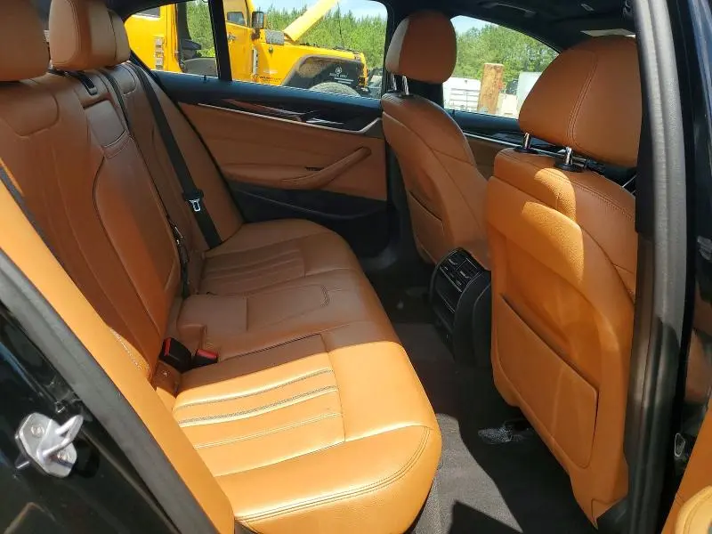 2019 BMW 530 XI  