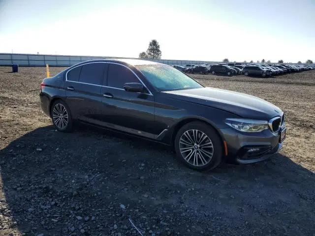 2018 BMW 530E   