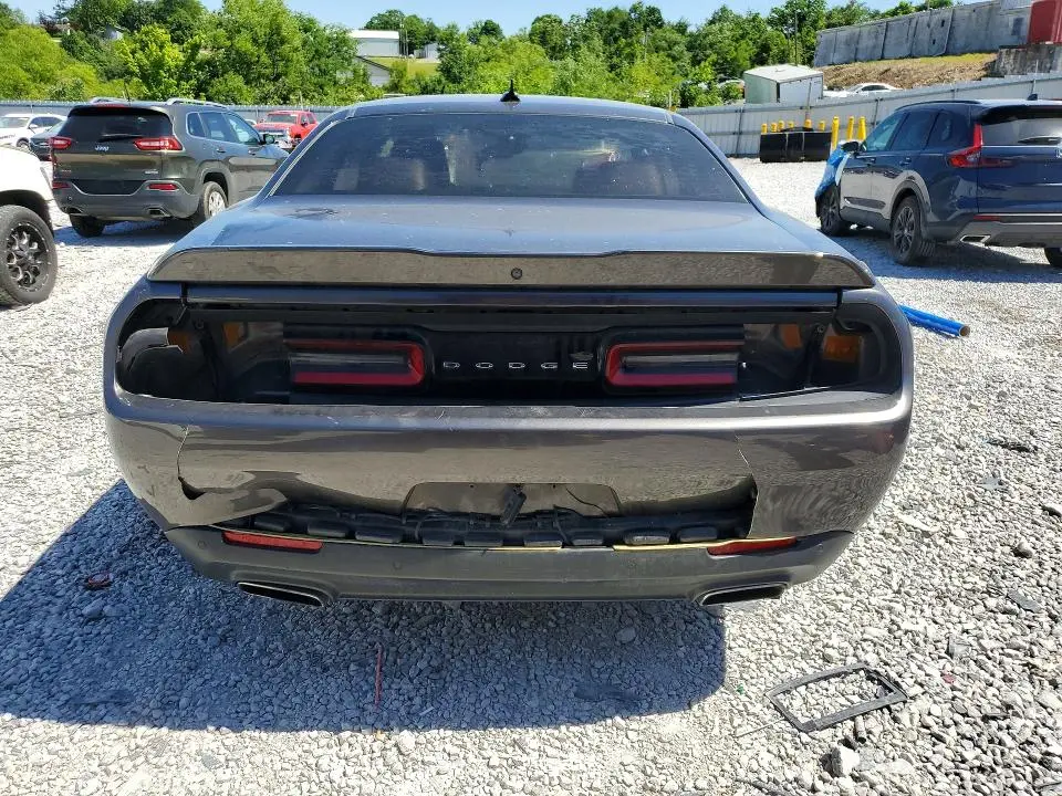 2018 DODGE CHALLENGER SXT  