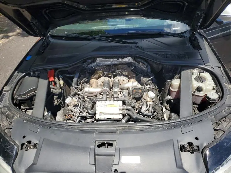 2013 AUDI S8 QUATTRO  