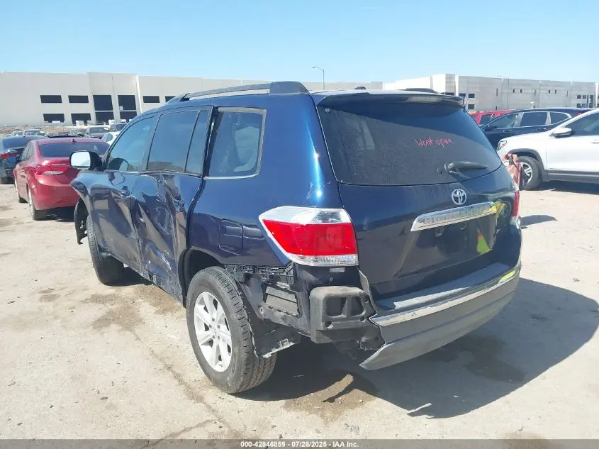 2011 TOYOTA HIGHLANDER SE V6