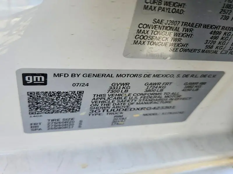 2024 GMC SIERRA K1500 SLT  