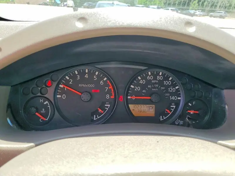 2017 NISSAN FRONTIER SV  