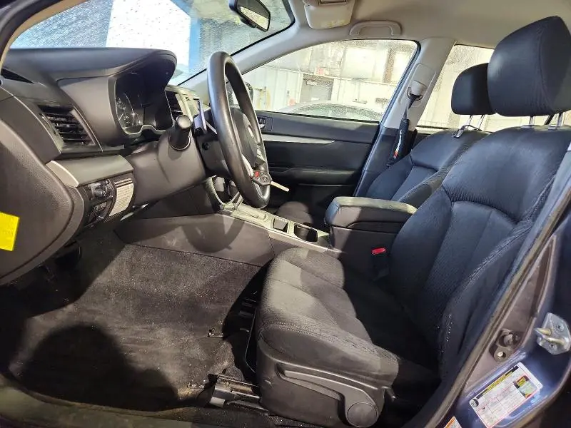 2010 SUBARU OUTBACK 2.5I  