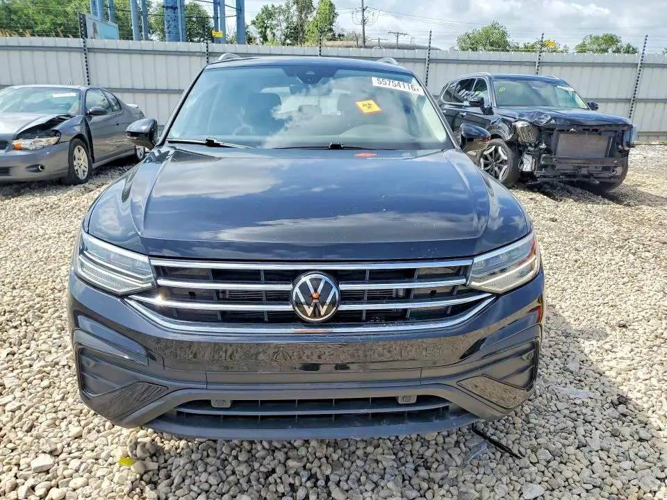 2024 VOLKSWAGEN TIGUAN SE  