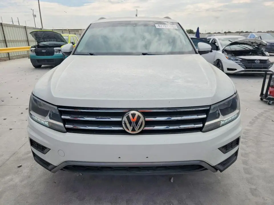 2019 VOLKSWAGEN TIGUAN SE  