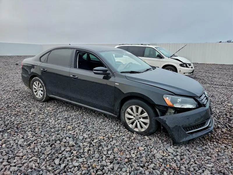 2013 VOLKSWAGEN PASSAT S  