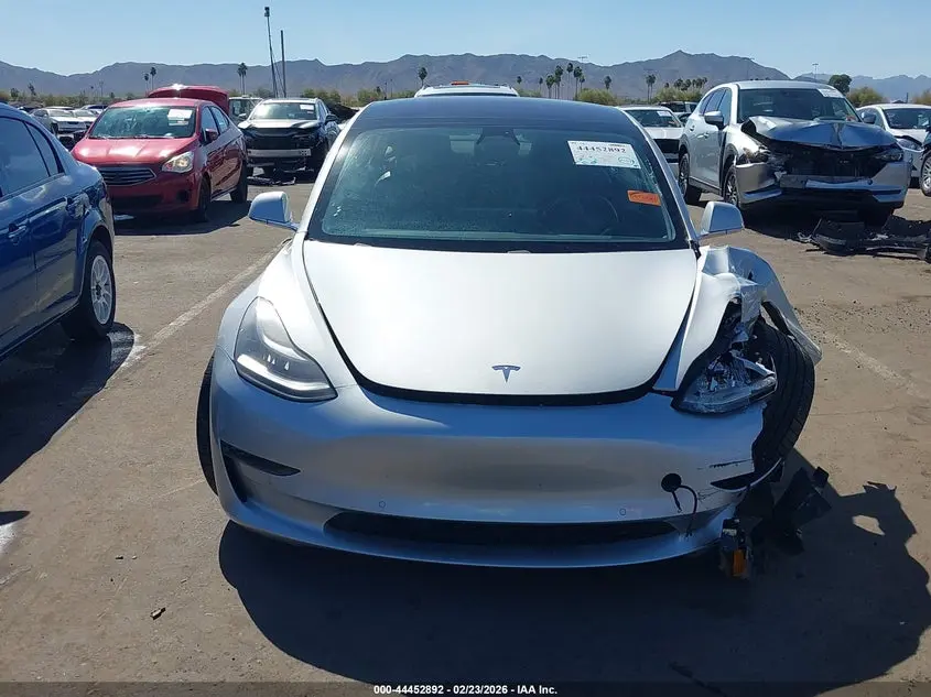 2018 TESLA MODEL 3  