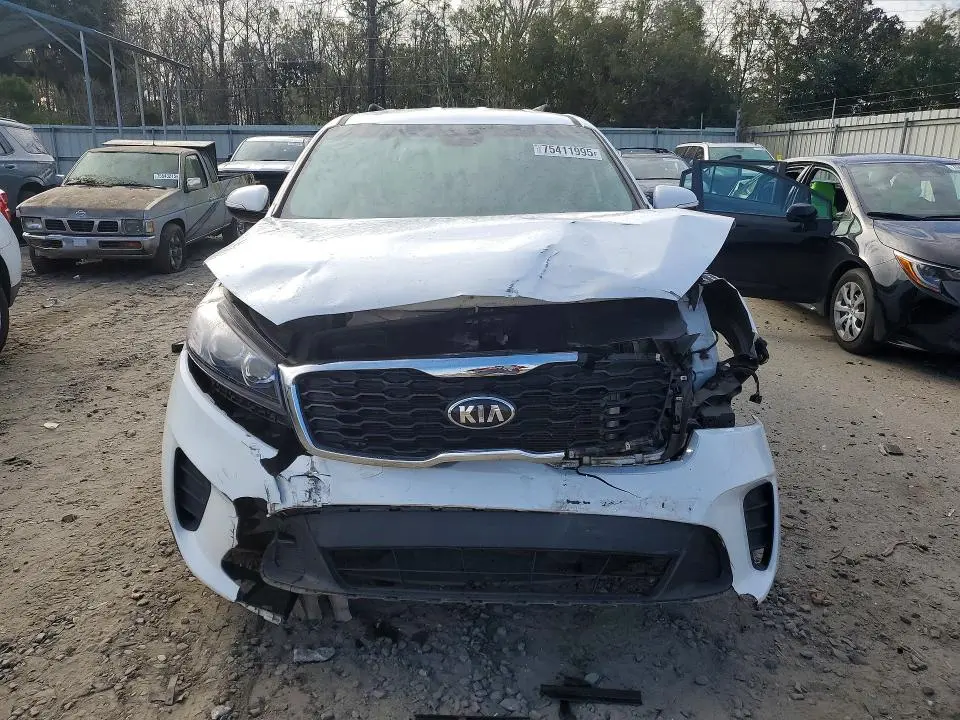 2019 KIA SORENTO LX V6  