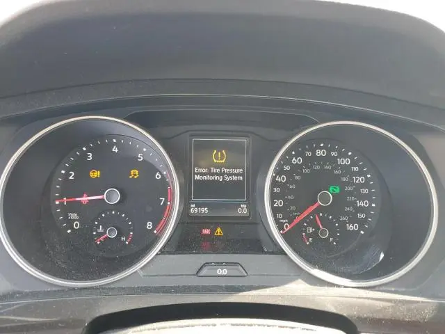 2018 VOLKSWAGEN TIGUAN SE  
