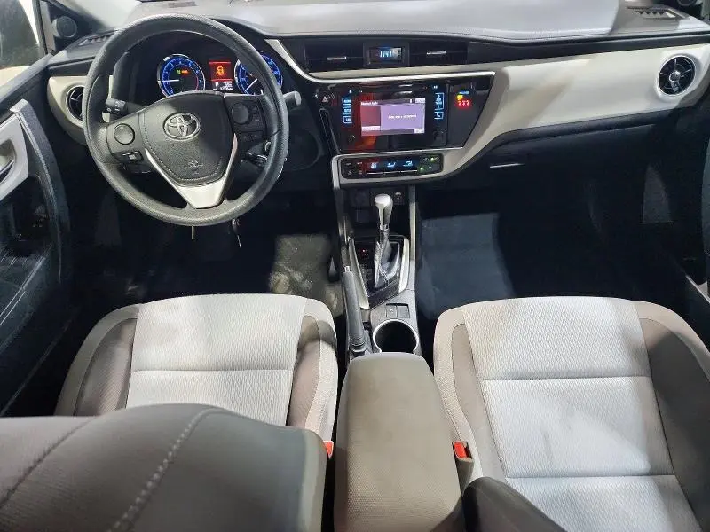 2018 TOYOTA COROLLA LE  