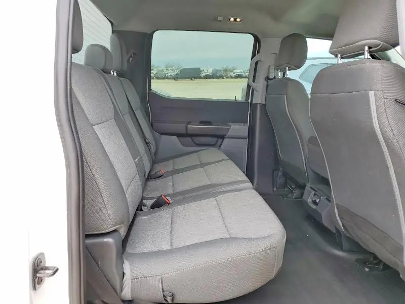 2024 FORD F150 XL  