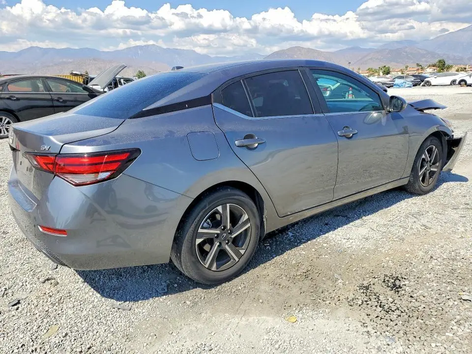 2024 NISSAN SENTRA SV  