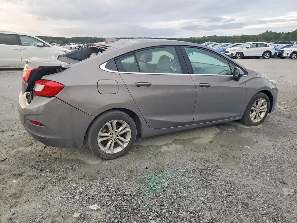 2019 CHEVROLET CRUZE LT  
