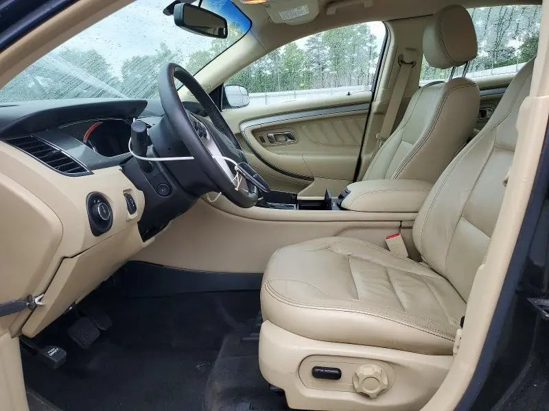 2015 FORD TAURUS SEL  