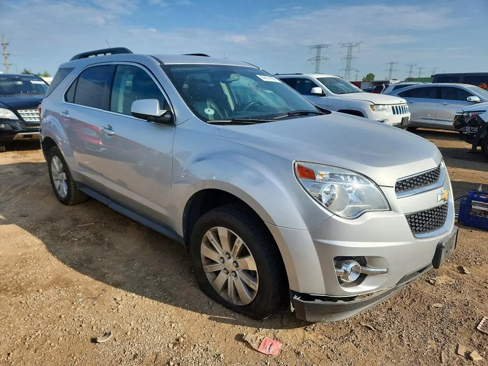 2010 CHEVROLET EQUINOX LT  