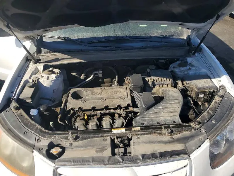 2011 HYUNDAI SANTA FE GLS  