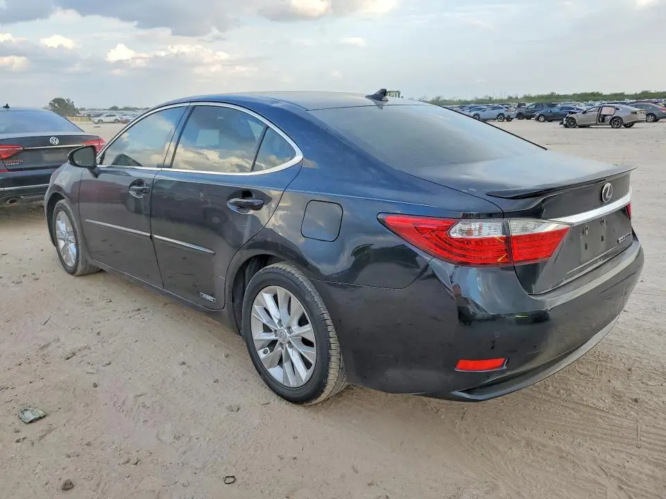 2013 LEXUS ES 300H  