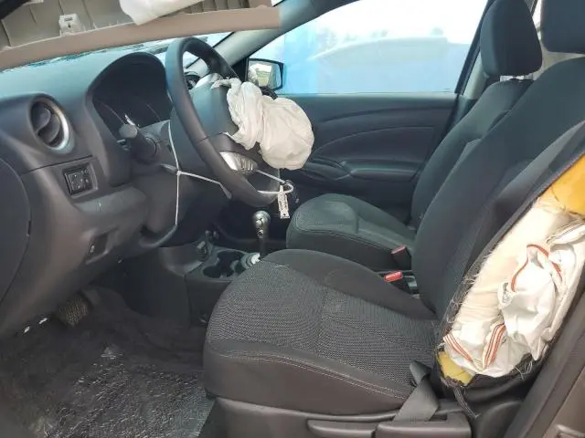 2019 NISSAN VERSA S  