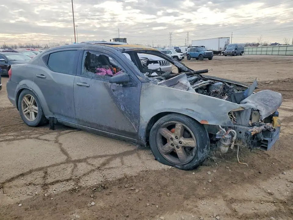2013 DODGE AVENGER SXT  