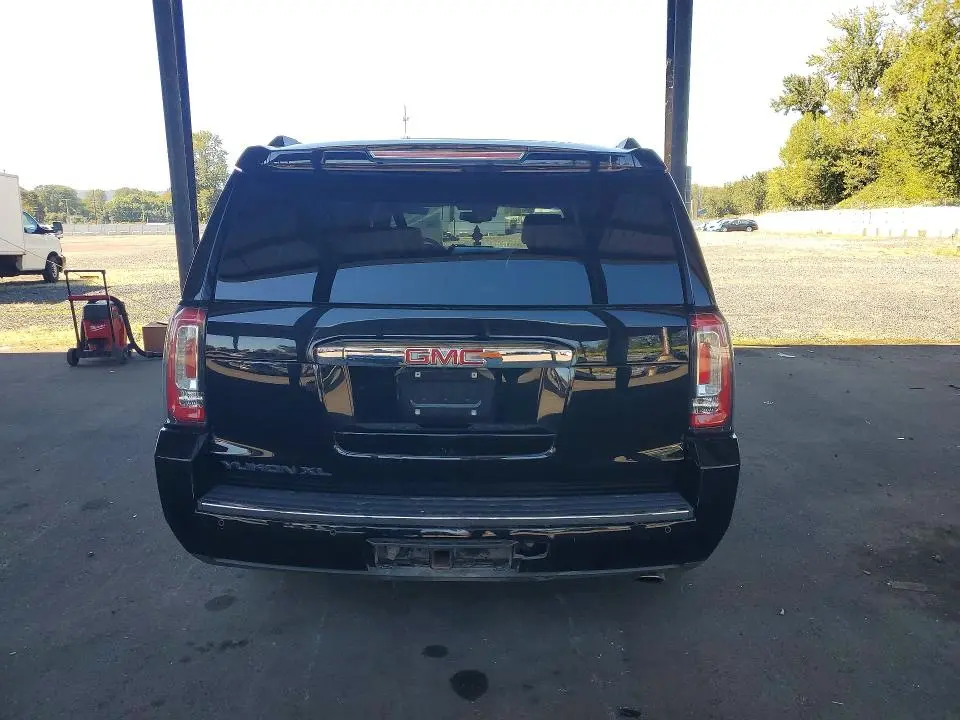 2020 GMC YUKON XL DENALI  