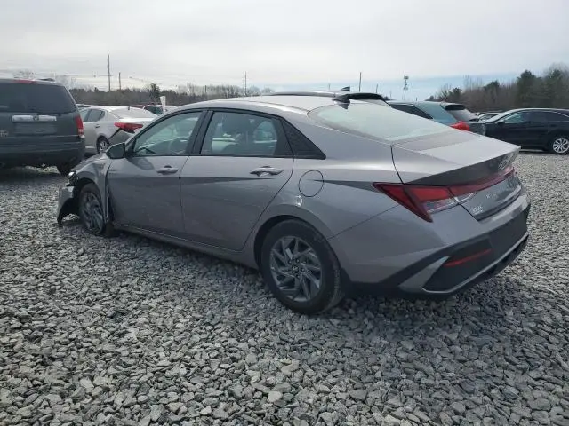2024 HYUNDAI ELANTRA BLUE
