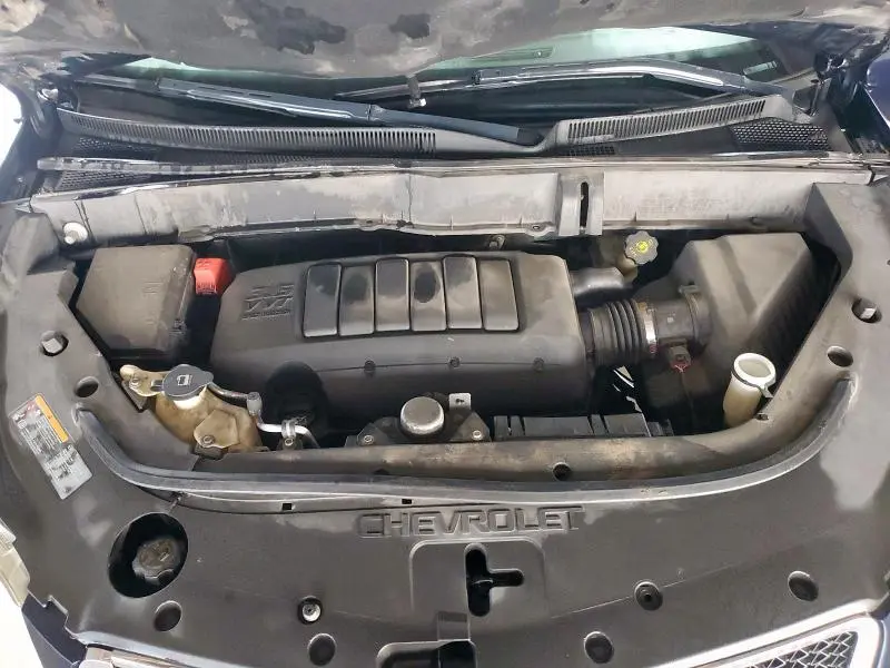 2011 CHEVROLET TRAVERSE LT  