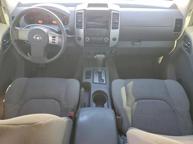 2011 NISSAN FRONTIER S  