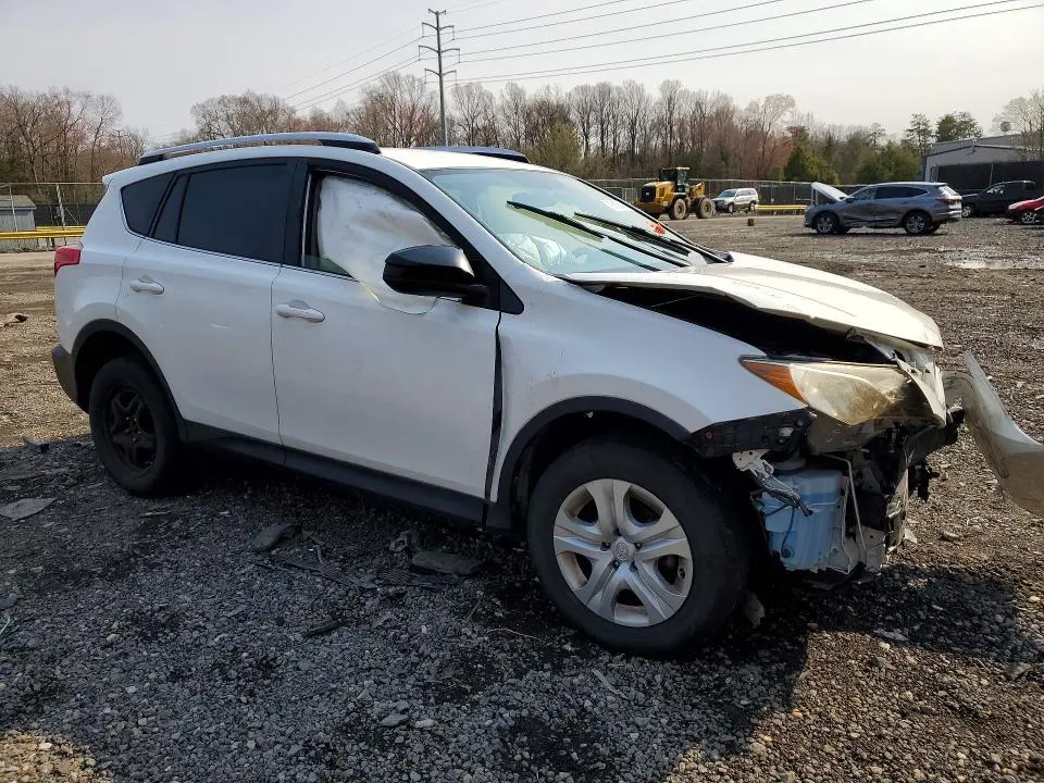 2015 TOYOTA RAV4 LE  