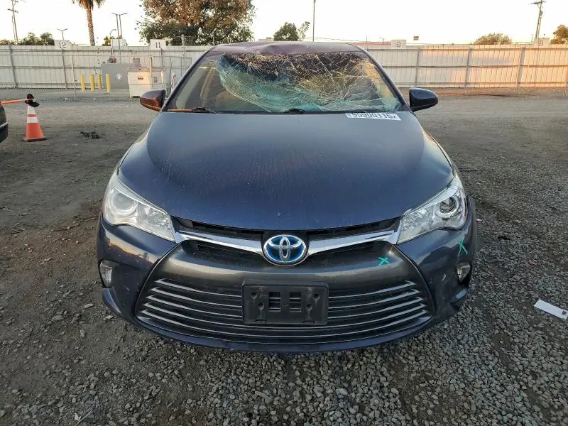 2016 TOYOTA CAMRY   