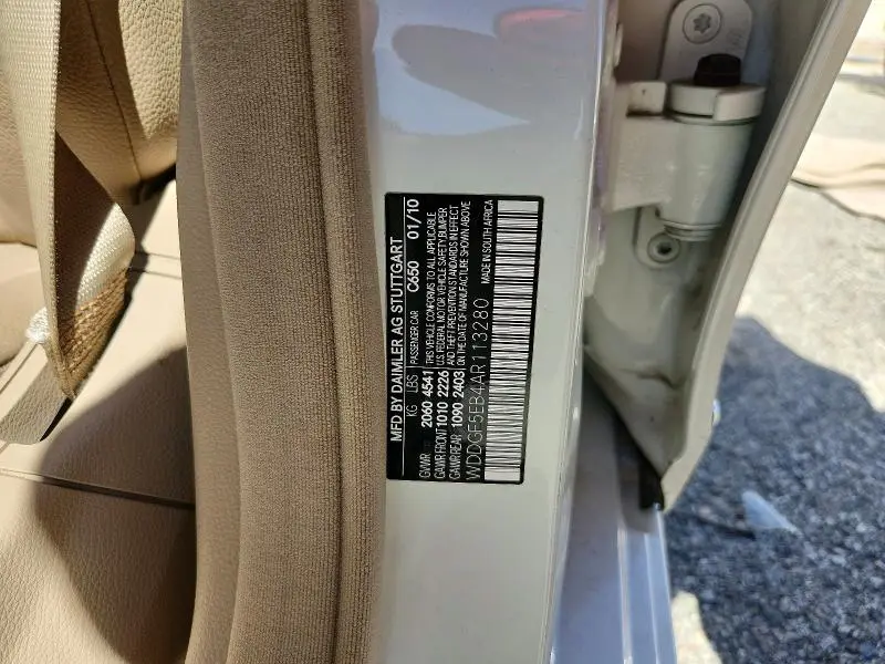 2010 MERCEDES-BENZ C 300  