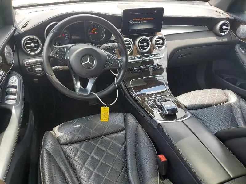 2017 MERCEDES-BENZ GLC 300  