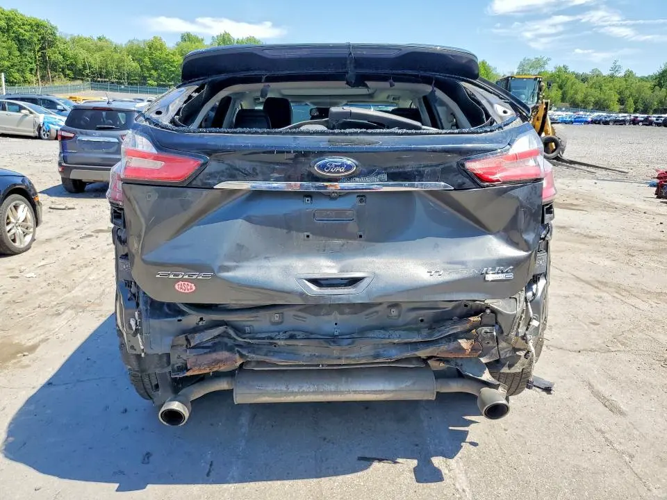 2020 FORD EDGE TITANIUM  