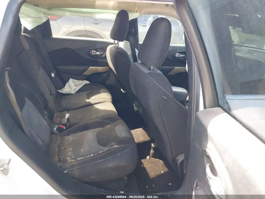 2018 JEEP CHEROKEE LATITUDE FWD