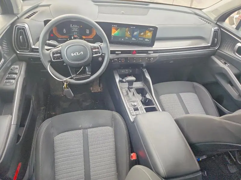 2025 KIA SORENTO LX  