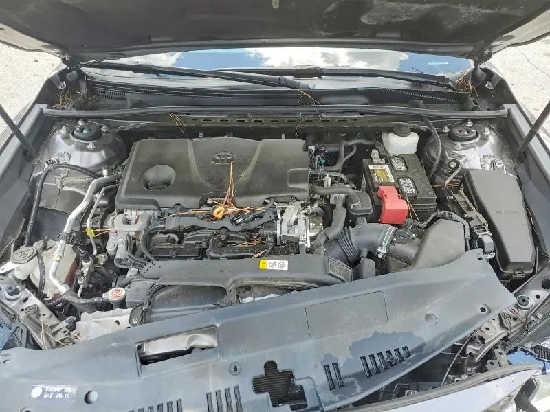 2019 TOYOTA CAMRY LE  