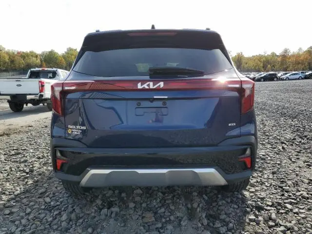 2024 KIA SELTOS EX  
