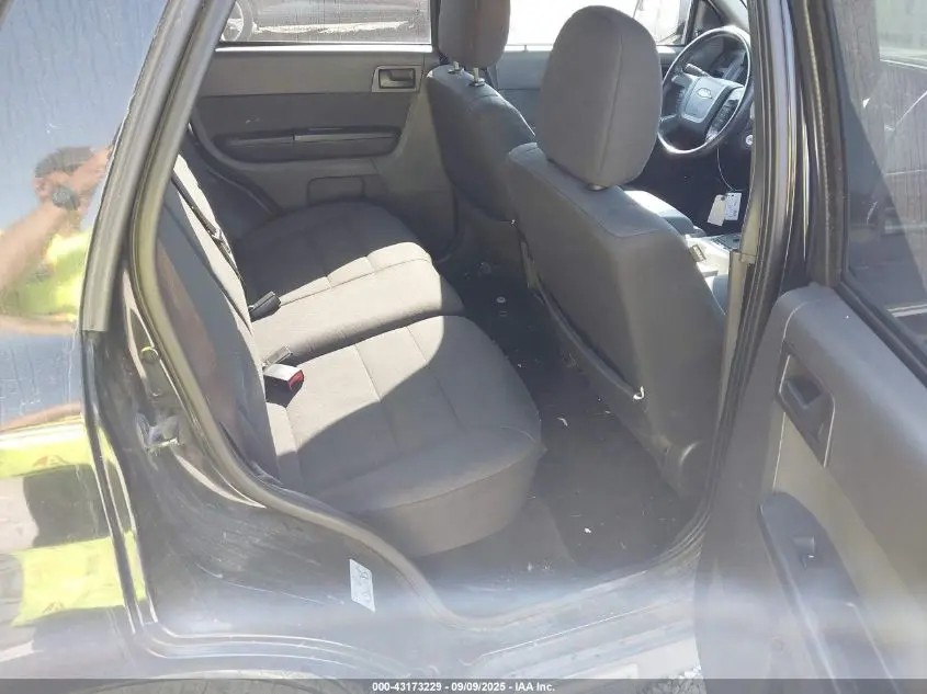 2012 FORD ESCAPE XLT