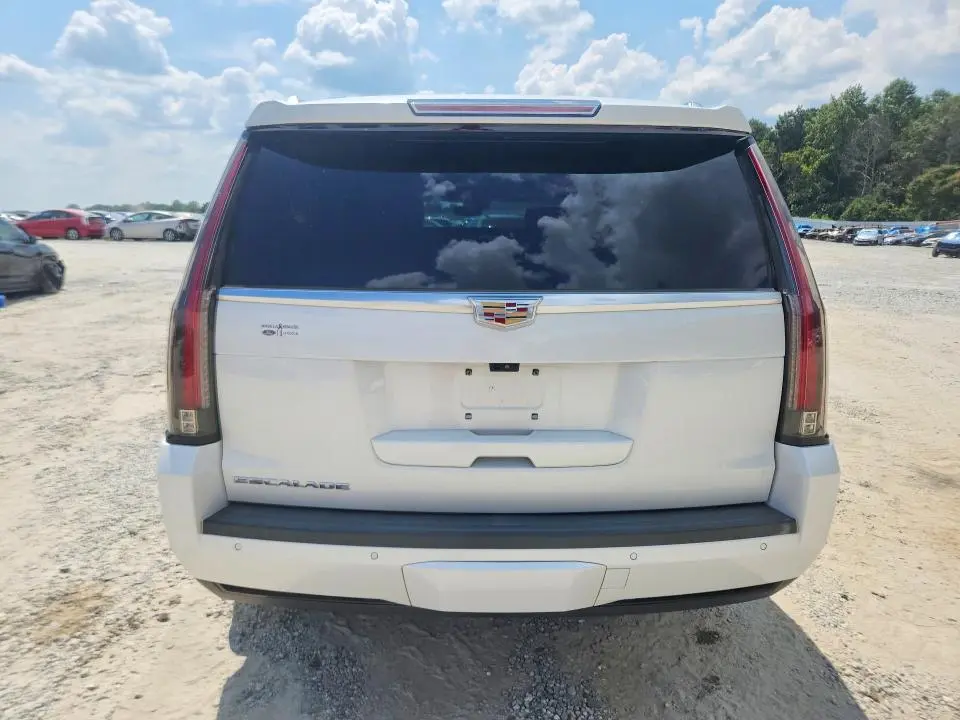 2019 CADILLAC ESCALADE PLATINUM  
