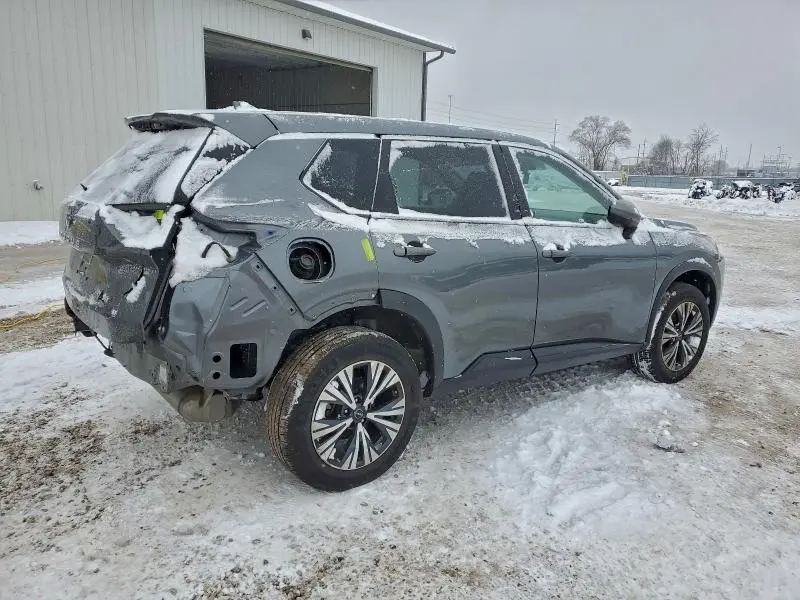 2022 NISSAN ROGUE SV  