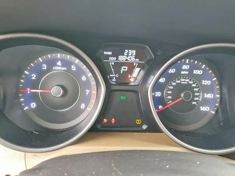 2013 HYUNDAI ELANTRA GLS  