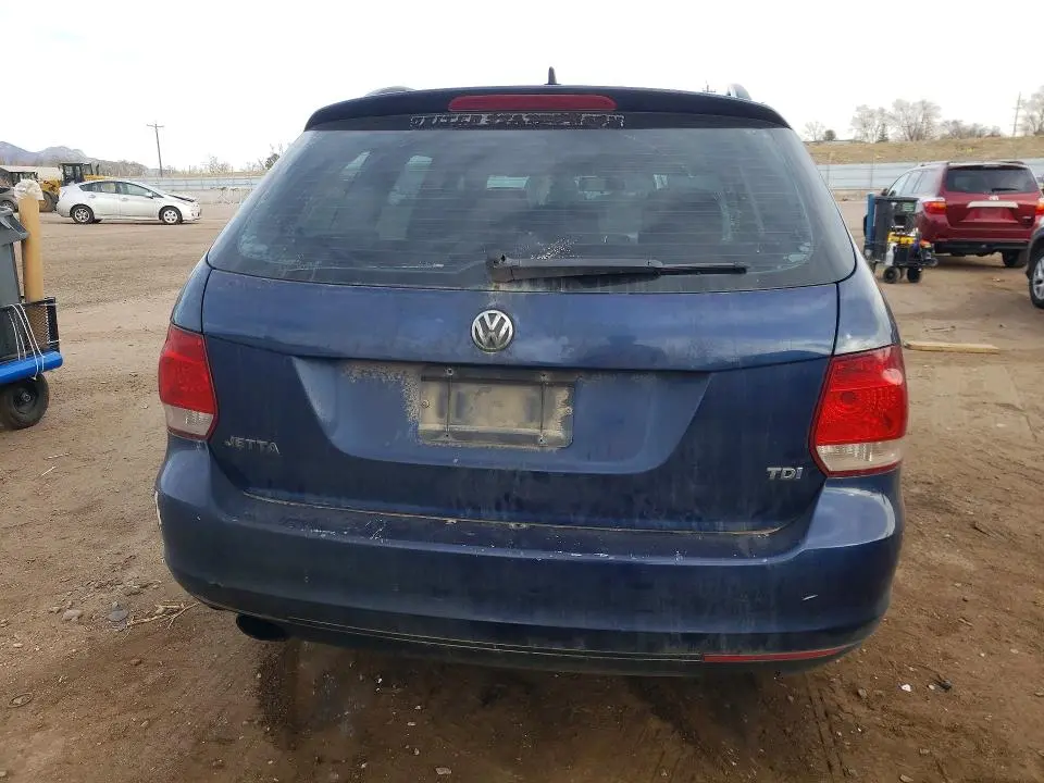 2011 VOLKSWAGEN JETTA TDI  