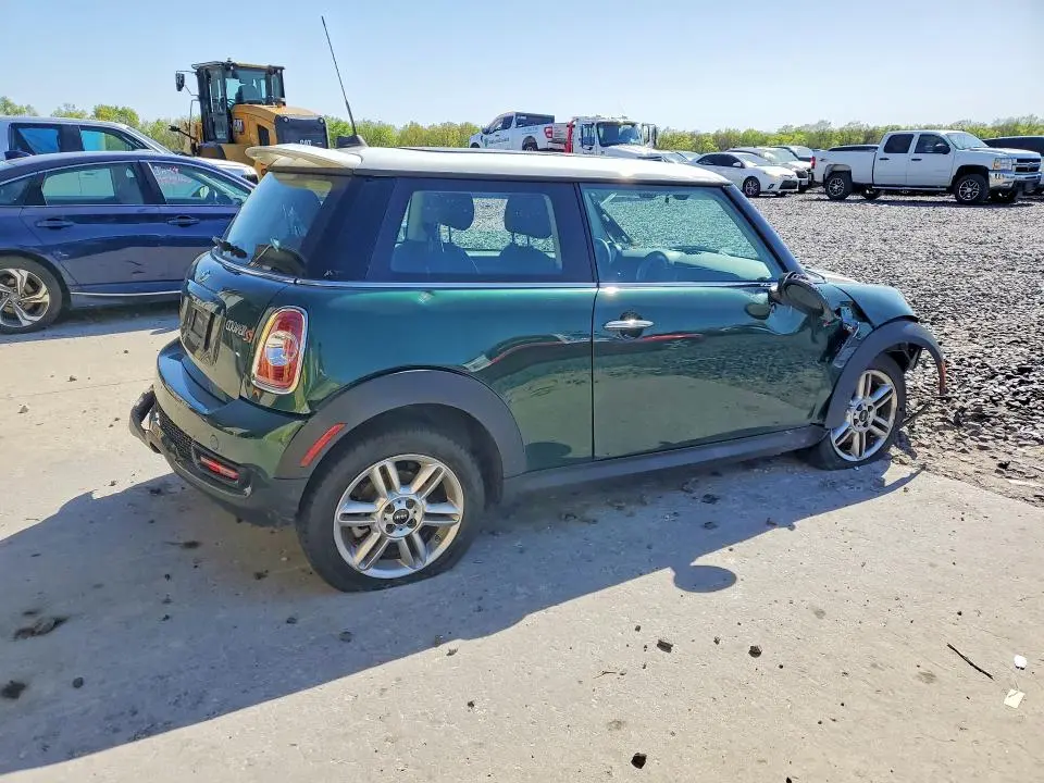 2013 MINI COOPER S  
