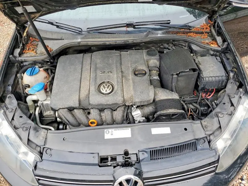 2013 VOLKSWAGEN JETTA S  