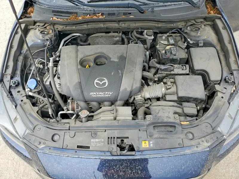 2018 MAZDA 3 TOURING  