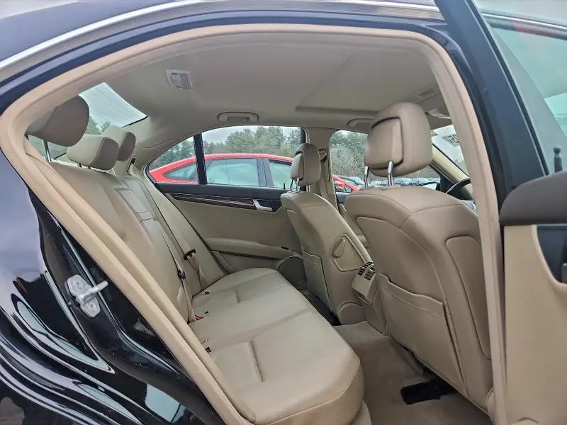 2013 MERCEDES-BENZ C 300 4MATIC  