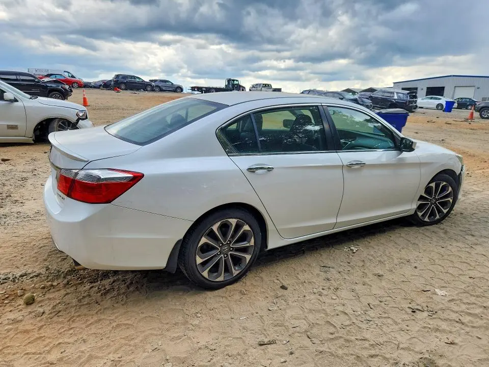 2015 HONDA ACCORD SPORT  